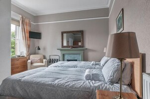 Chambre Double ou avec lits jumeaux, salle de bains attenante (King bed) | Matelas Select Comfort, coffres-forts dans les chambres