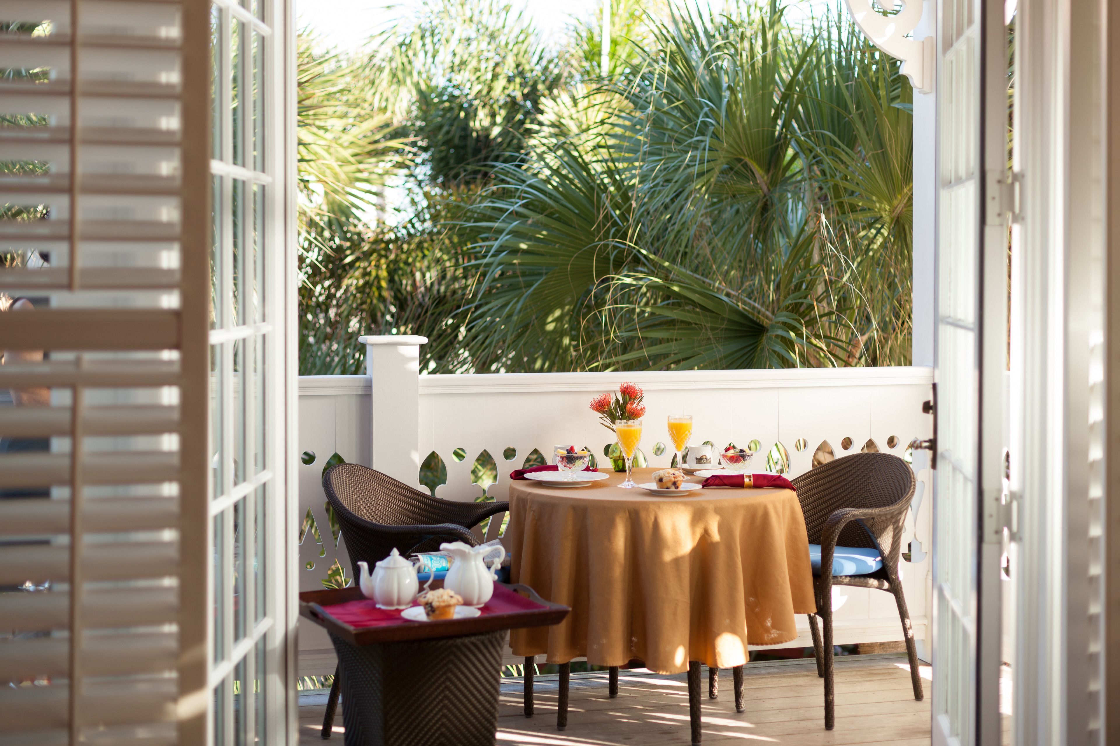 Luxury Room, Lanai, Poolside | Balcony