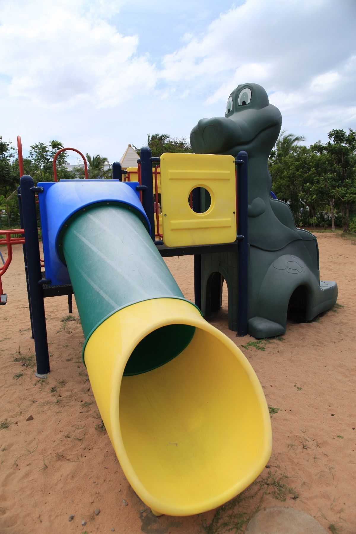 Children’s play area – outdoor