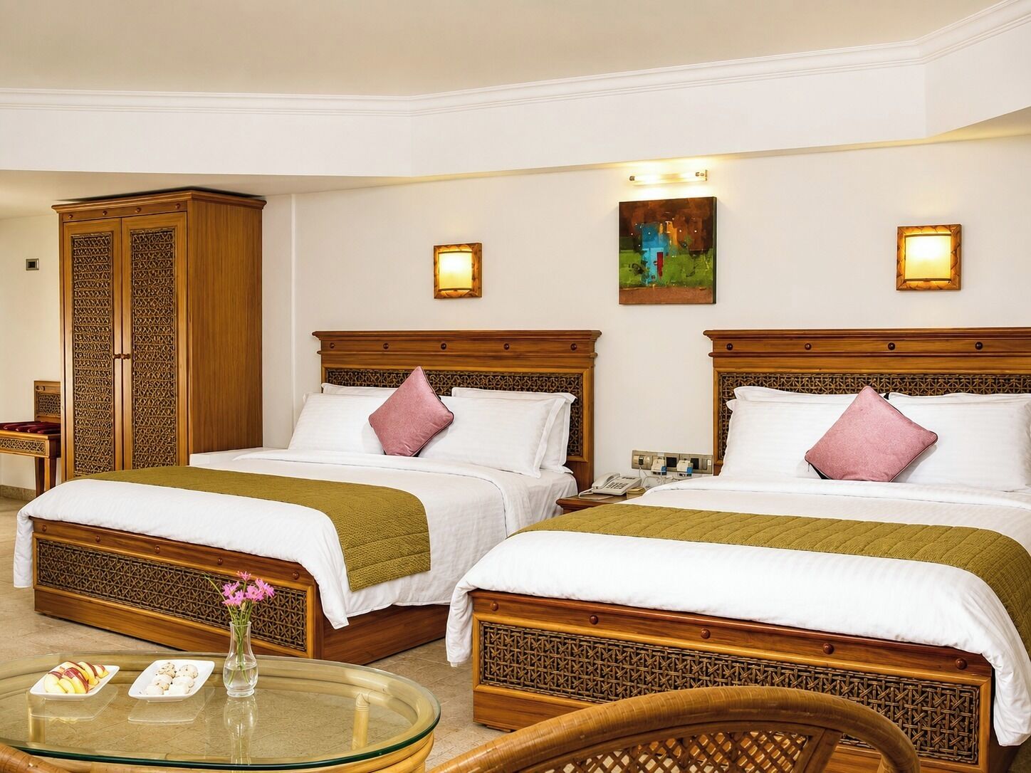 Sea View Cottage | Egyptian cotton sheets, premium bedding, down comforters
