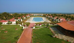 Exterior - Chariot Beach Resort (Tirukalukundram)
