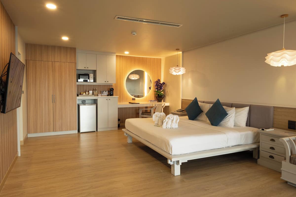 Villa, Sea View | 1 bedroom, minibar, in-room safe, desk