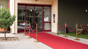 Front of property - Airport Hotel Budapest (Vecsés)