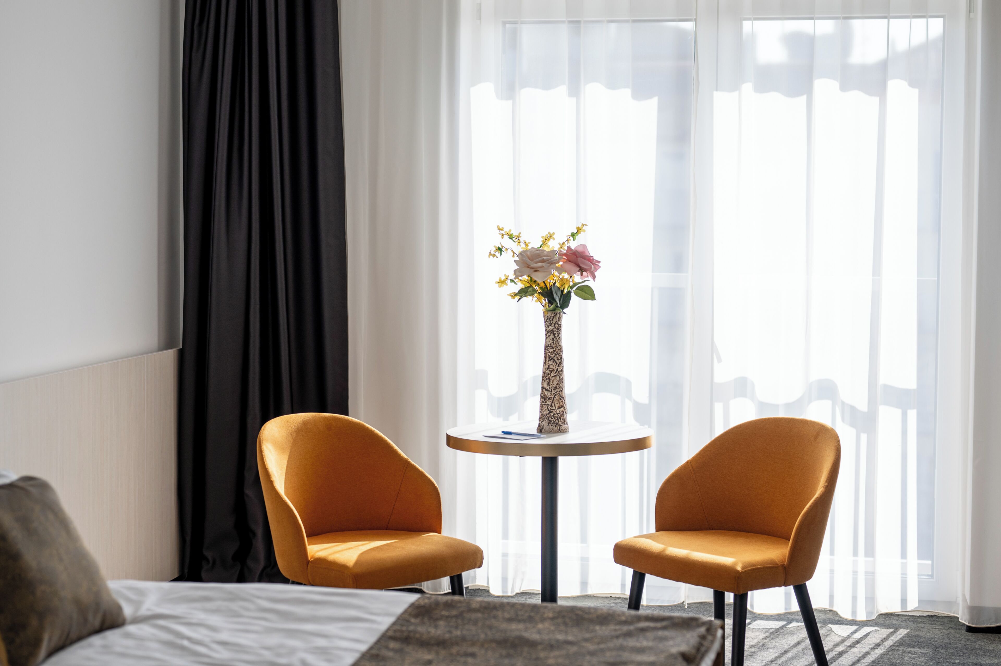 Deluxe Double or Twin Room | Minibar, in-room safe, blackout curtains, iron/ironing board