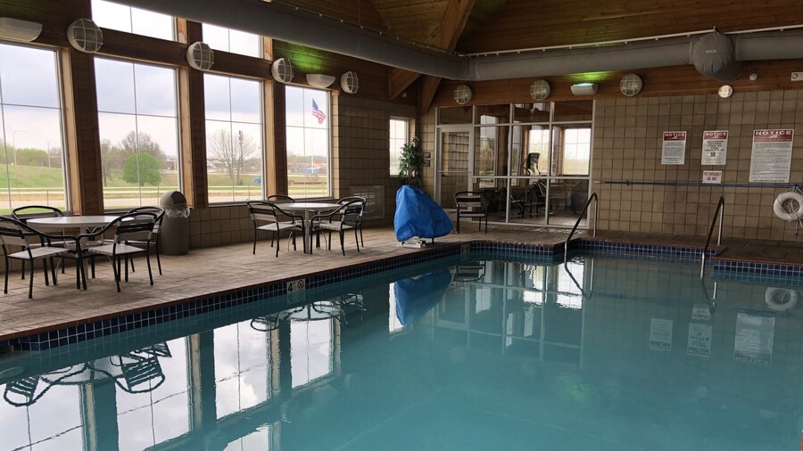 AmericInn by Wyndham Princeton IL