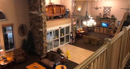 AmericInn by Wyndham Princeton IL