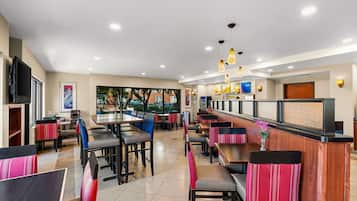 Desayuno buffet incluido