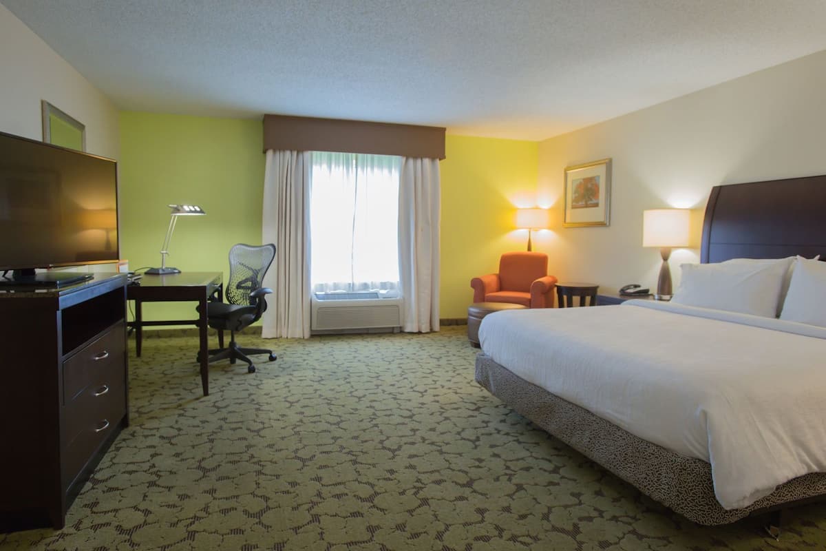 In-room safe, desk, laptop workspace, iron/ironing board