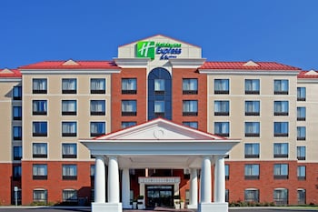 Holiday Inn Express & Suites Albany Airport Area - Latham by IHG