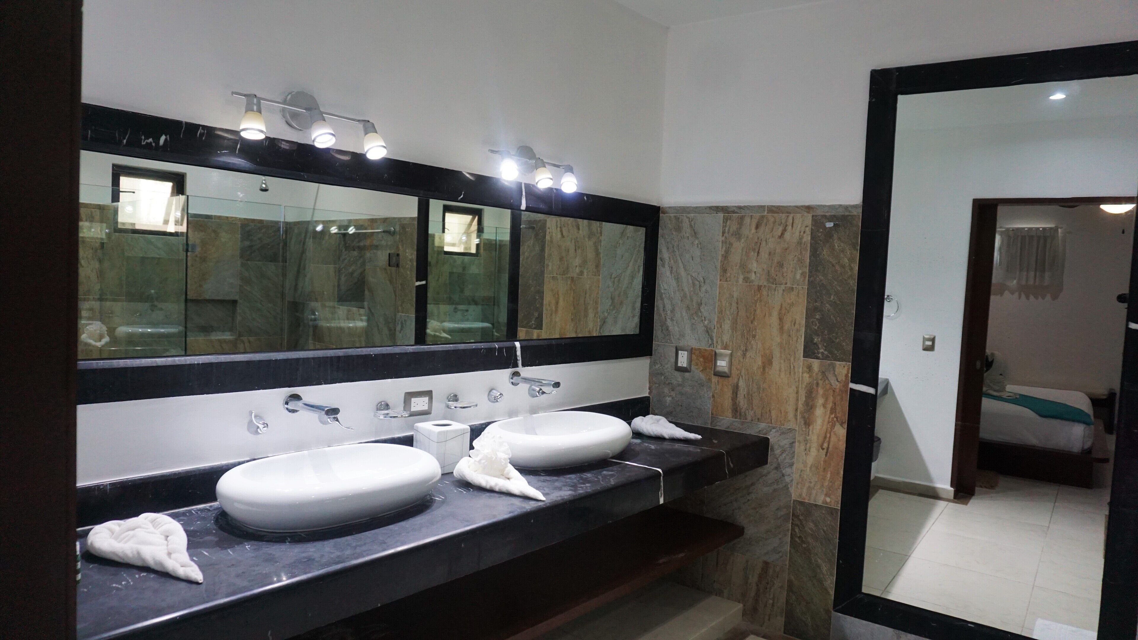 family apartment, 2 bedrooms | bathroom | shower, rainfall showerhead, designer toiletries, hair dryer