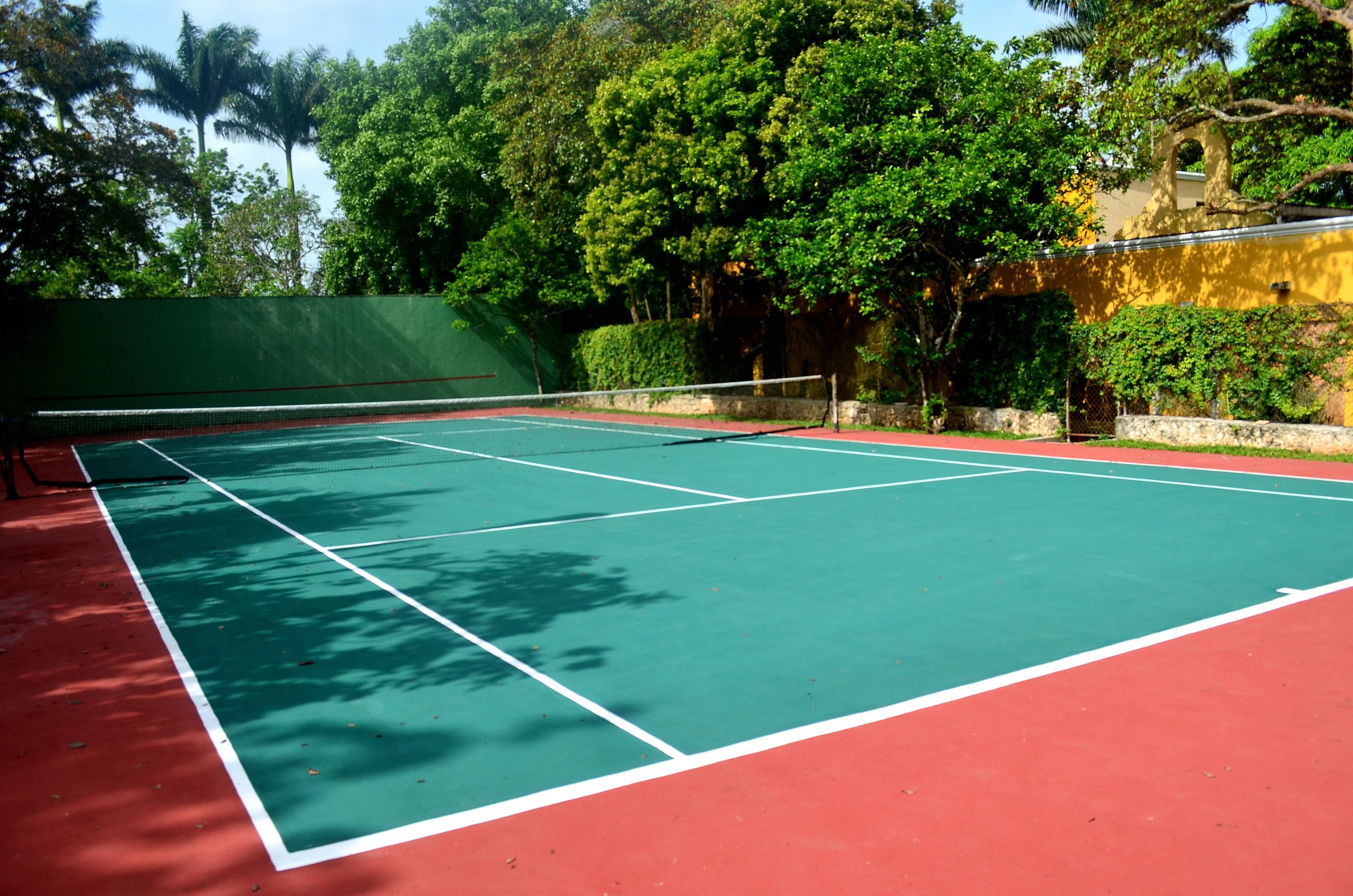 tennis court