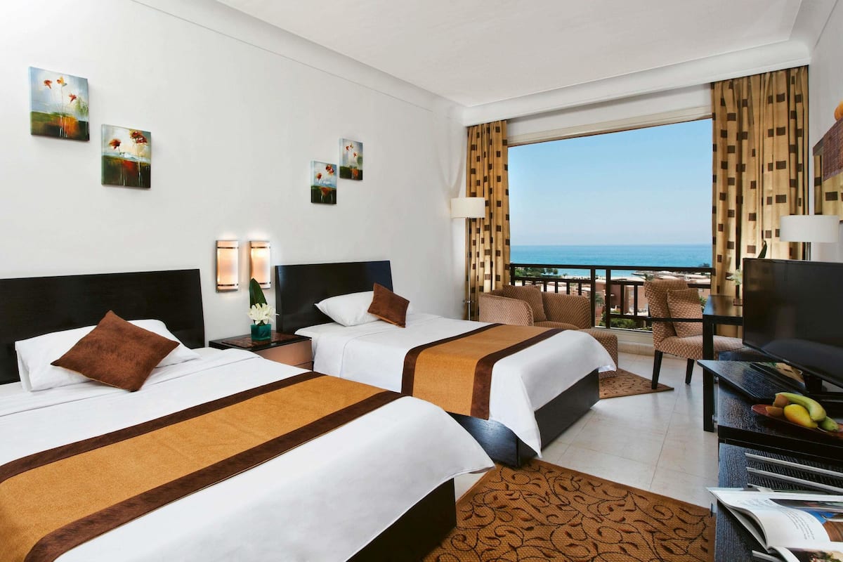 Minibar, in-room safe, desk, blackout drapes