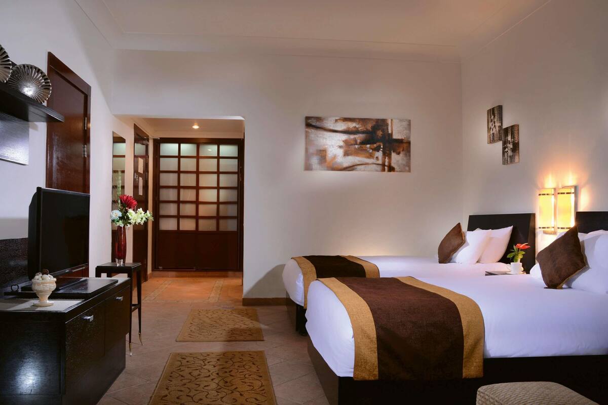 Minibar, in-room safe, desk, blackout drapes