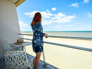 In-room safe, desk, blackout drapes, soundproofing - ibis Le Touquet Thalassa (Le Touquet-Paris-Plage)