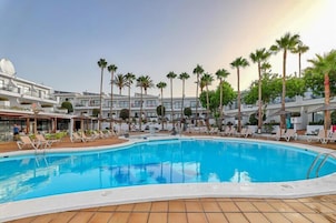 2 outdoor pools, pool umbrellas, sun loungers