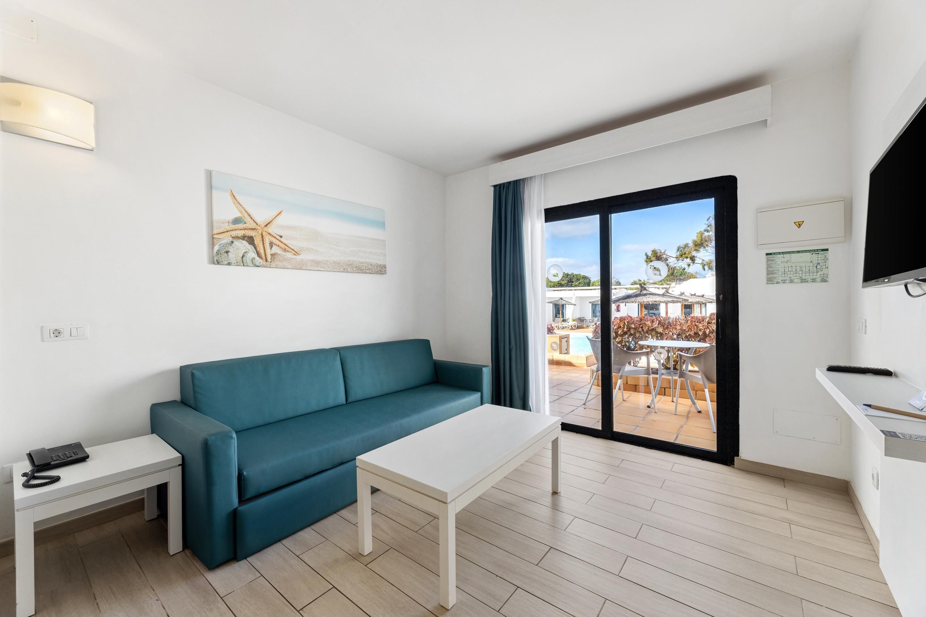 2 bedrooms, in-room safe, laptop workspace, free cots/infant beds