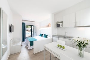 1 habitación y caja de seguridad en la habitación 