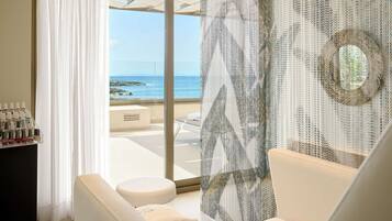 Facials, 2 treatment rooms, massages