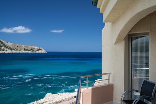 Beach/ocean view