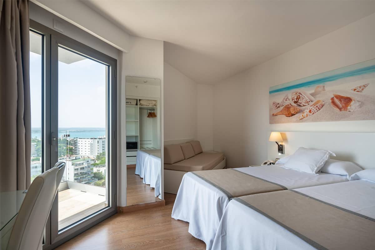 Double Room, Sea View, Tower (Terrace) | 1 bedroom, in-room safe, desk, free WiFi