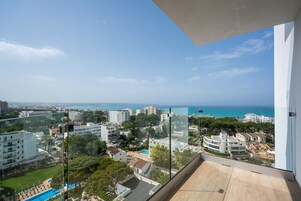 Quarto casal, vista para o mar, na torre (Terrace) | Parte interna