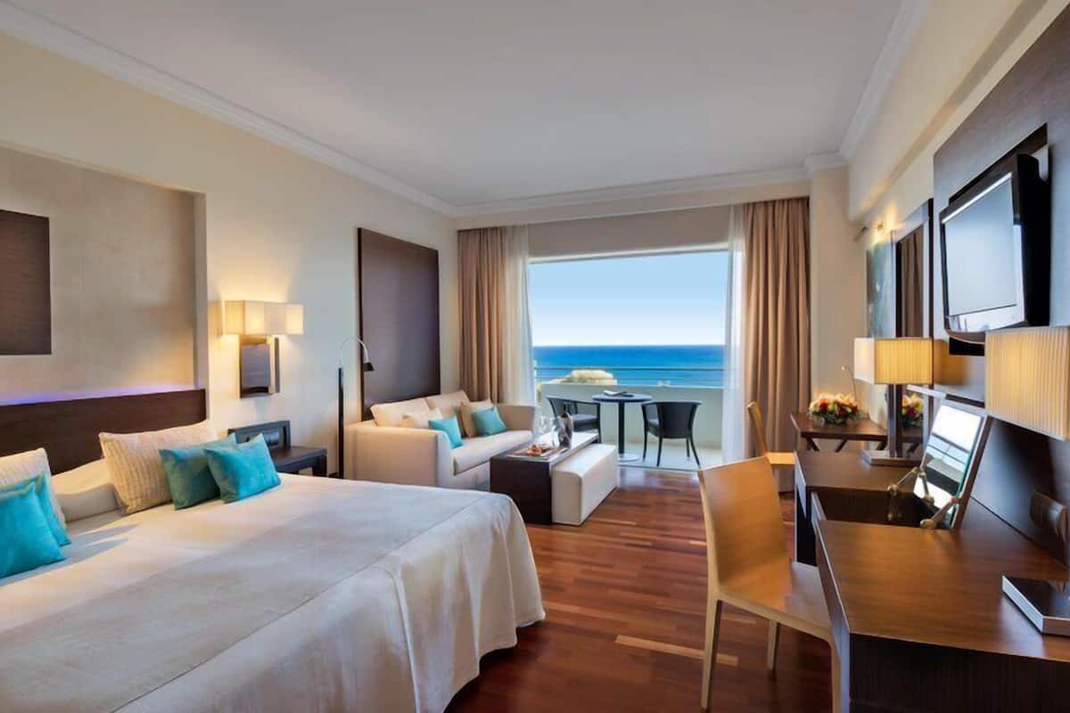 Superior Room, Sea View (Elite Club) | Hypo-allergenic bedding, in-room safe, desk, blackout curtains