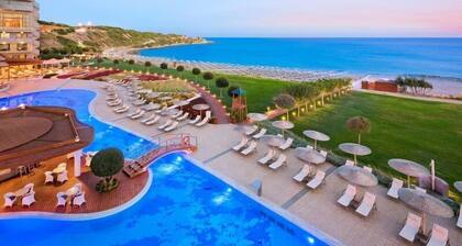 Elysium Resort & Spa