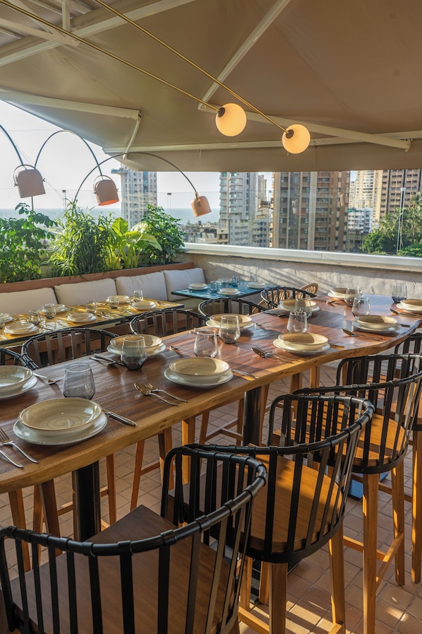 Se sirven desayunos, almuerzos y cenas