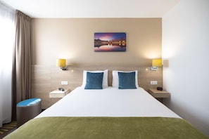 1 bedroom, premium bedding, individually decorated