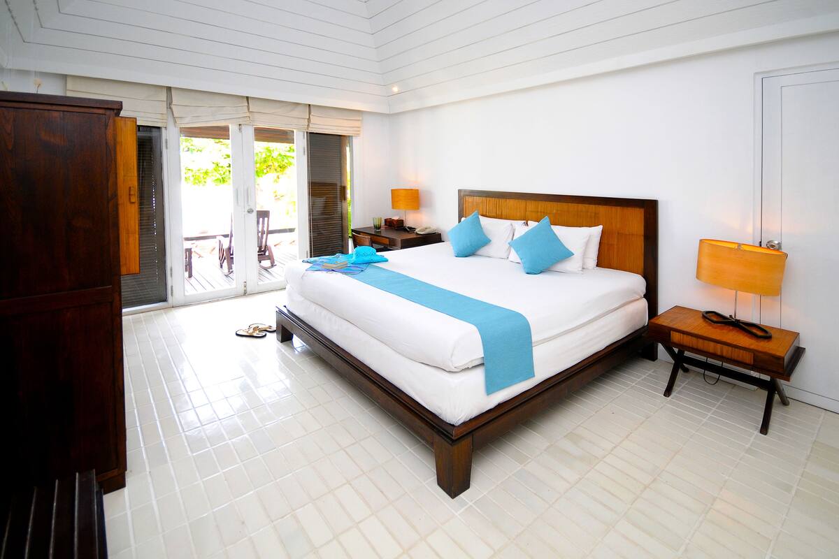 Cabana Garden View | Premium bedding, Select Comfort beds, minibar, in-room safe