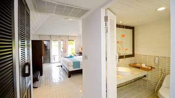 Cabana Garden View | Living area | 32-inch plasma TV with satellite channels, TV