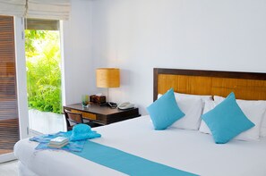 Cabana Garden View | Premium bedding, Select Comfort beds, minibar, in-room safe