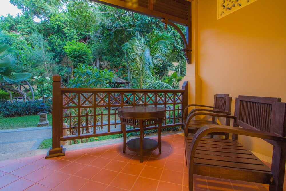 The Fair House Beach Resort & Hotel, Koh Samui