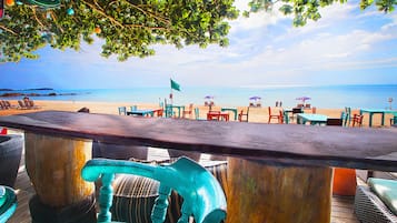 Private beach, beach umbrellas