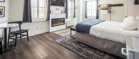 Luxury Suite | 1 bedroom, individually decorated, individually furnished