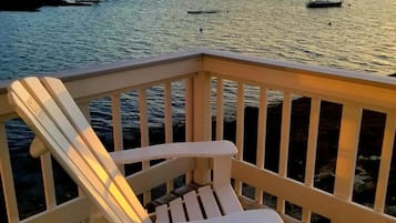 Panoramic Room, 1 King Bed, Balcony, Ocean View (Pier Building) | Terrace/patio