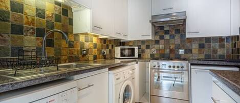 Classic-Apartment, 1 Schlafzimmer | Eigene Küche