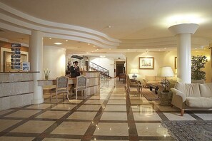 Lobby - Quinta Bela Sao Tiago (Funchal)