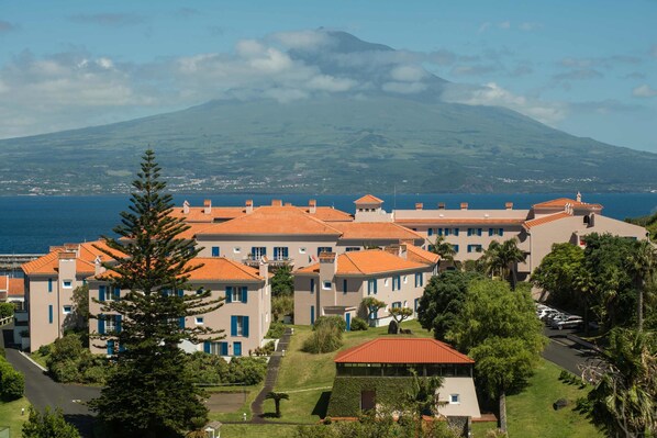 Enjoy breathtaking views of the sea from our Mediterranean-style buildings.