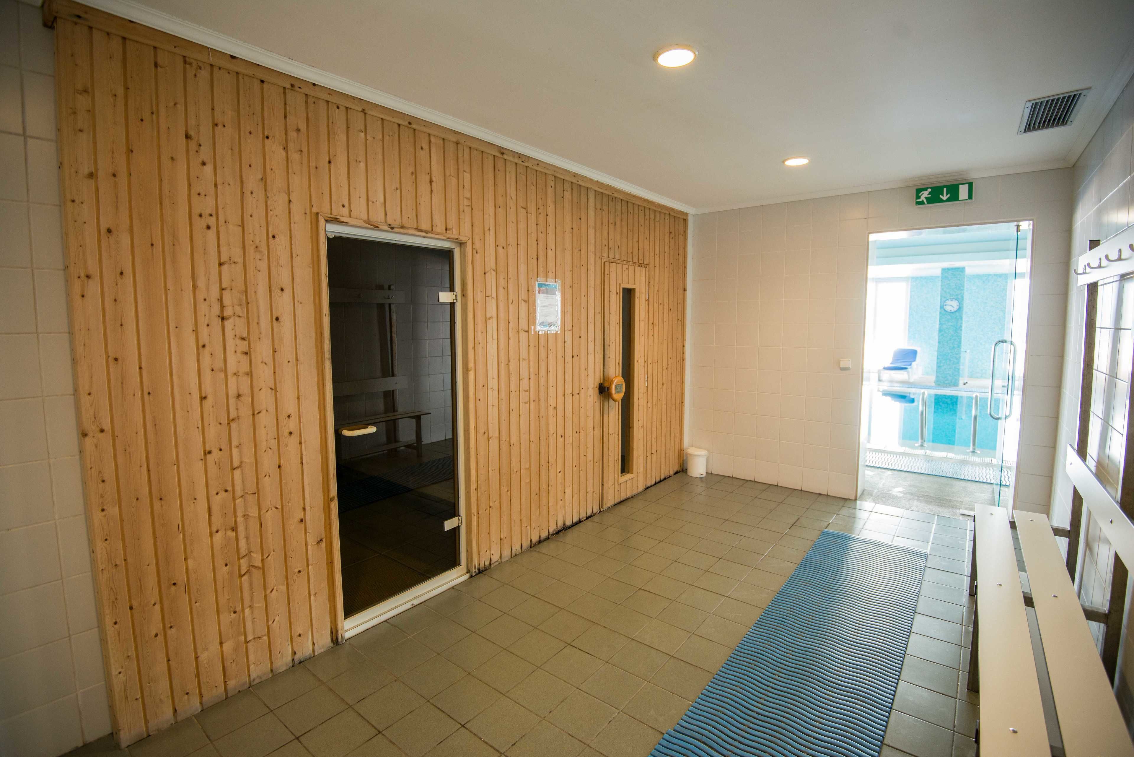 couples treatment room(s), manicures and pedicures, massages