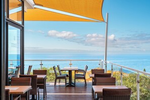 Der serveres morgenmad, frokost og aftensmad