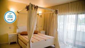 Room - Dom Fernando (Évora)