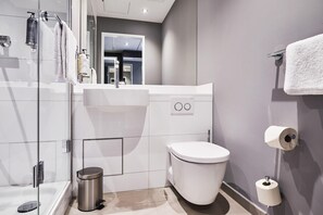 Articles de toilette gratuits, chaussons