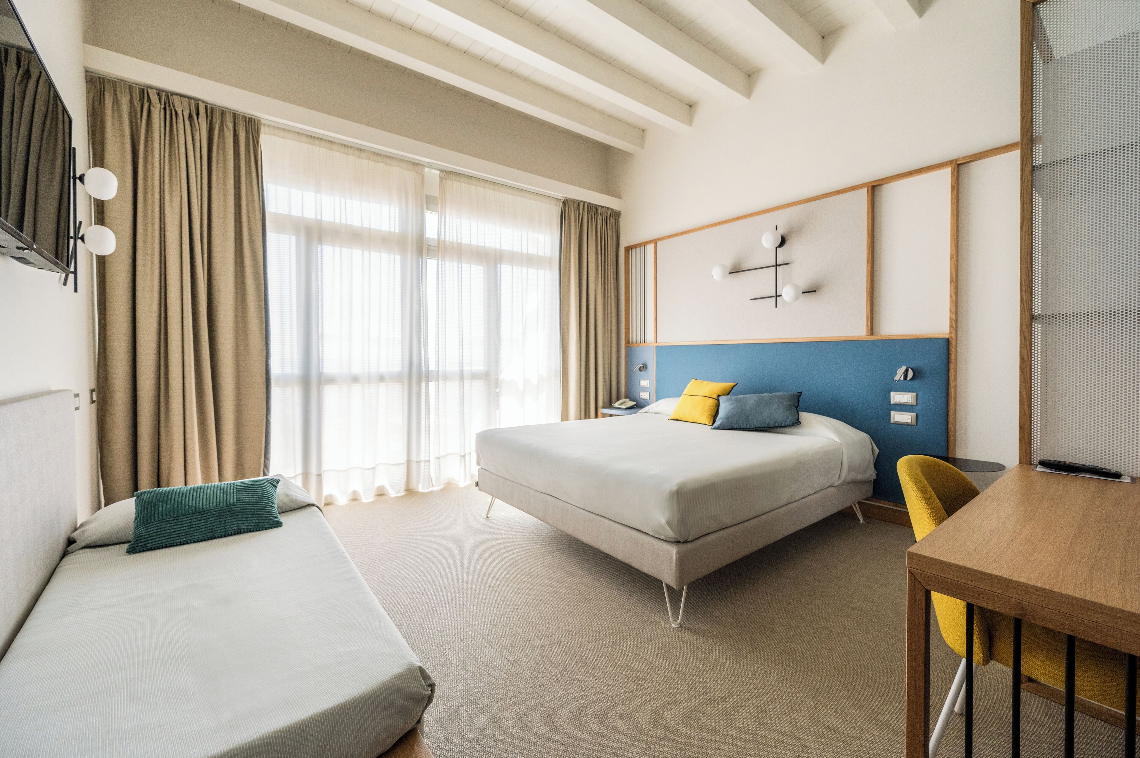 minibar, in-room safe, desk, soundproofing