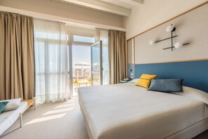 Minibar, in-room safe, desk, blackout curtains