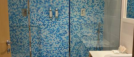 Free toiletries, hair dryer, bathrobes, bidet