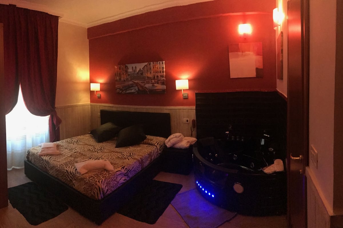 Deluxe Suite, 1 Bedroom, Hot Tub