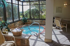 Bain à remous intérieur