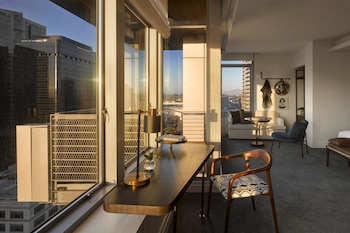 Premium Room, 1 King Bed, Balcony, City View | 1 bedroom, Frette Italian sheets, premium bedding, down comforters at Alma San Diego Downtown, a Tribute Portfolio Hotel