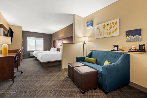 Suite, Non Smoking | Premium bedding, desk, blackout drapes, iron/ironing board